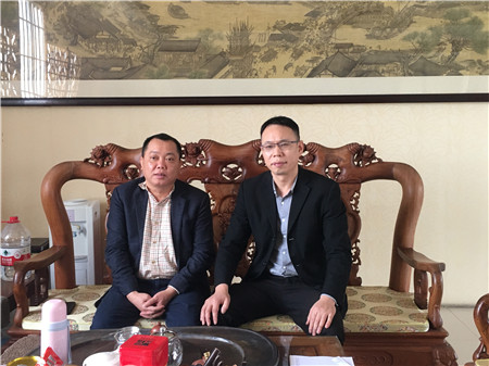 1550710925116875.jpg 拜访瓷海国际(纽芬特瓷砖)孔董事长.jpg